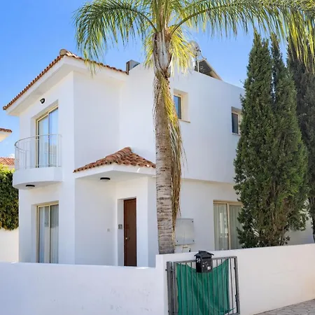 Dolce Ii Villa *